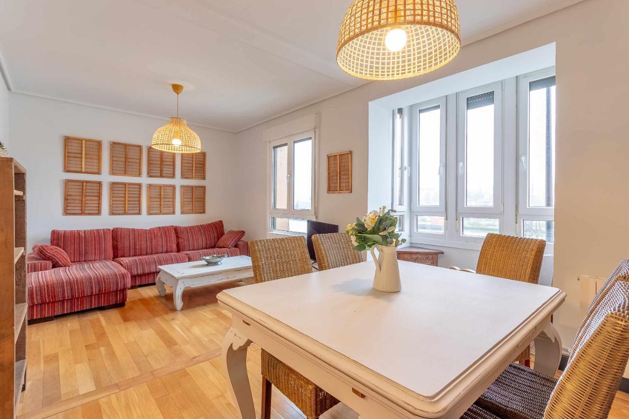Apartamento Kuia Con Vistas Frontales A La Ria De Bilbao Cerca Del Metro Erandio Exterior photo