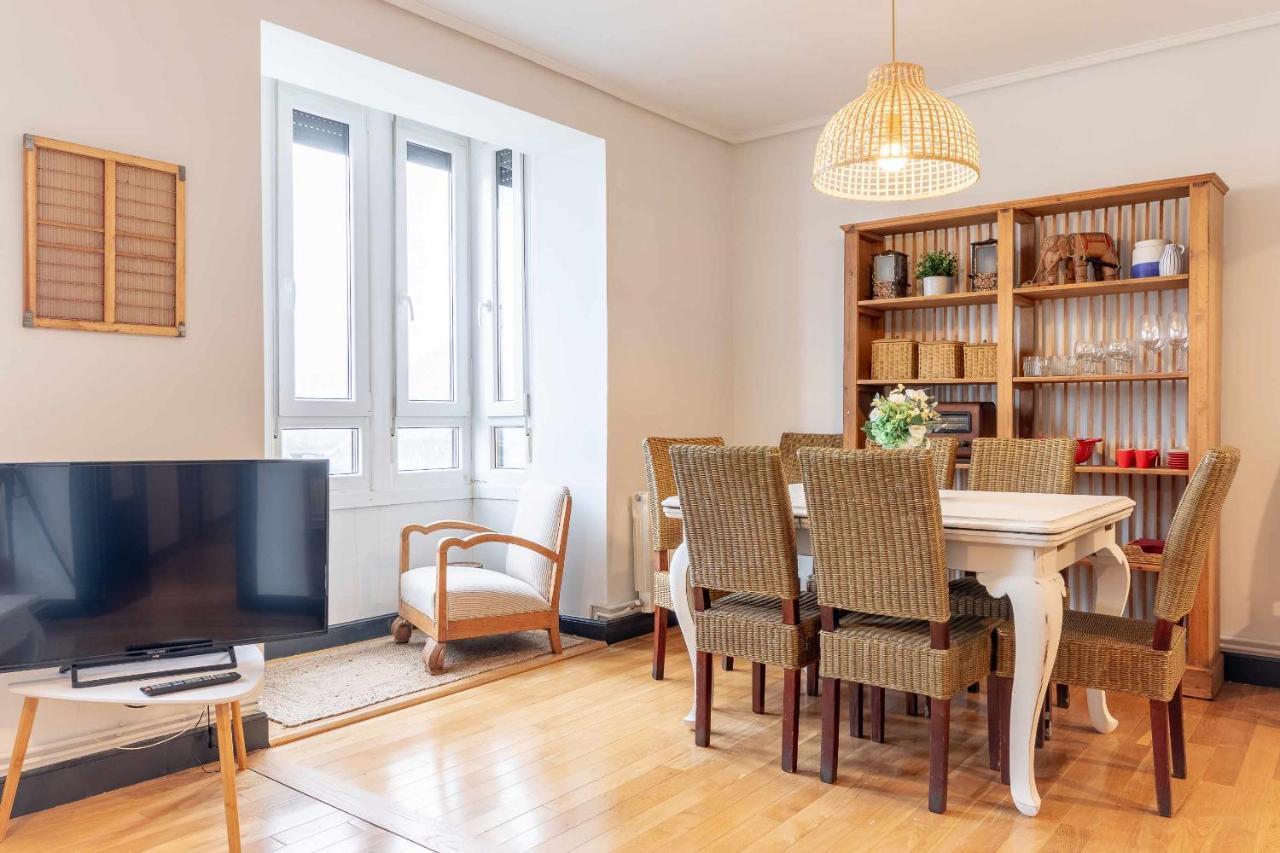 Apartamento Kuia Con Vistas Frontales A La Ria De Bilbao Cerca Del Metro Erandio Exterior photo