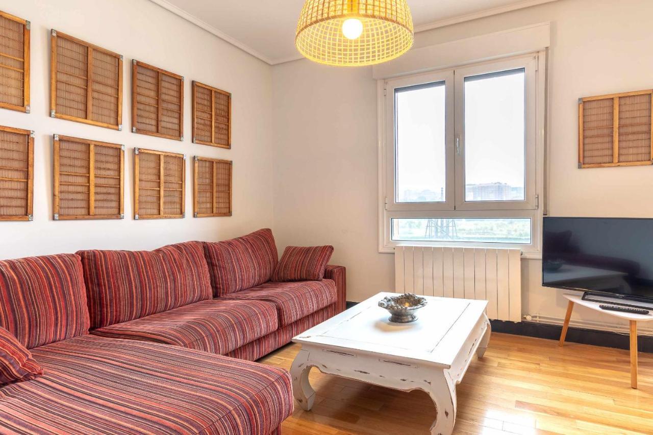Apartamento Kuia Con Vistas Frontales A La Ria De Bilbao Cerca Del Metro Erandio Exterior photo