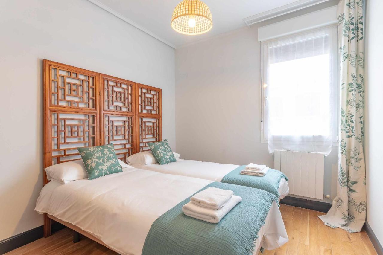 Apartamento Kuia Con Vistas Frontales A La Ria De Bilbao Cerca Del Metro Erandio Exterior photo